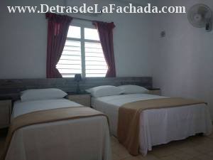 Calle 24 #406 entre 23 y 25. Vedado. La Habana