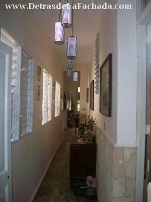 Calle 25 nº 905 entre Paseo y A