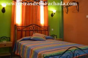 Goss nº 9 e/ Ave. Lacret y Luis Estevez.