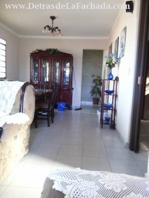 AVENIDA 37A #10413, E/104 Y 106