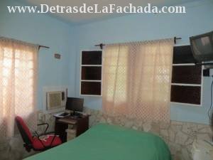 Habitación climatizada con tv, ventilada