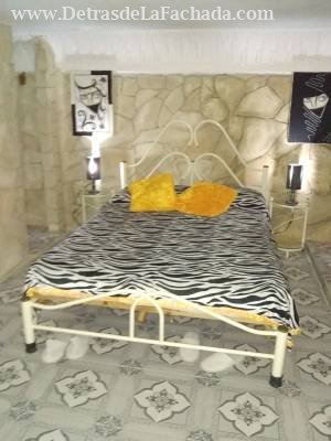 Merced nº 262 bajos, Entre Compostela y Picota,