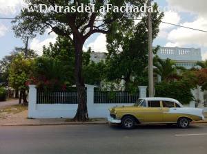 Vedado calle 17 cerca de 23 y 12