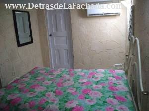 Merced nº 262 bajos, Entre Compostela y Picota,