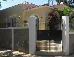 Calle 48 esq. 11, Playa