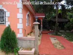 Calle 131 #21608,entre 216 y 218