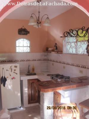 Calle 131 #21608,entre 216 y 218