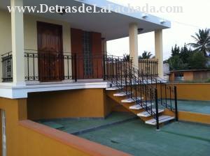 Calle 147 #18415 e/ 184 y 186 Reparto Iglesias