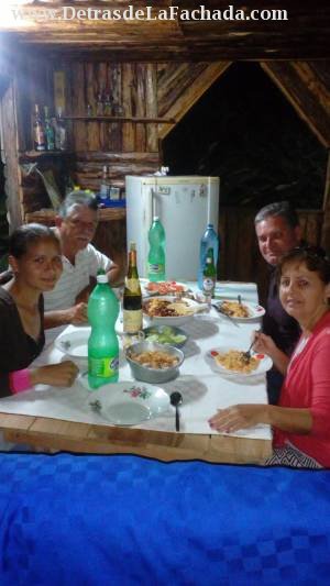 Calle 4ta, # 33, e/ 7ma y novena La Colchoneria