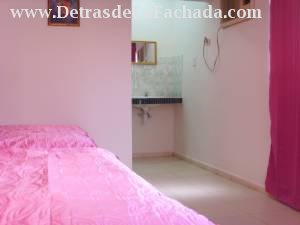 Calle Orlando Nodarse # 1-2 entre Pasaje B y calle Adela Azcuy