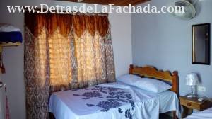 Calle 4ta, # 33, e/ 7ma y novena La Colchoneria