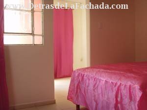 Calle Orlando Nodarse # 1-2 entre Pasaje B y calle Adela Azcuy