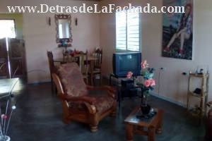 Orlando Nodarse # 3 e/ Joaquin Perez y Pasaje A