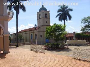 Calle Orlando Nodarse # 1-2 entre Pasaje B y calle Adela Azcuy