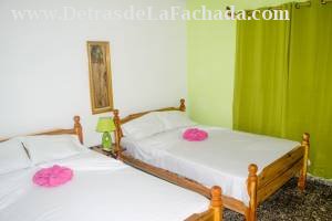 Salvador Cisnero, S Km 1