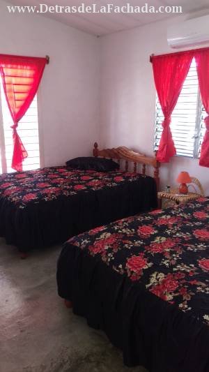 Calle 3ra #14 entre 2da y 4ta barrio la colchoneria ,viñales pinar del río ,cuba ,cp 22400