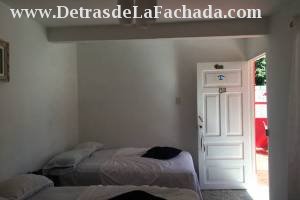 Salvador cisnero nro 8-B despues del policlinico