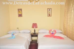 Calle Salvador Cisneros Este, Pasaje A-1 # 7 e/ calle B-1 y arroyo del Duelo