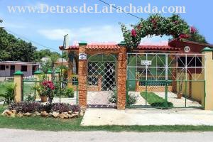 Avenida del Sol # 76 entre H y I Playa La Boca.