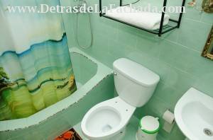 Baño privado de la habitación