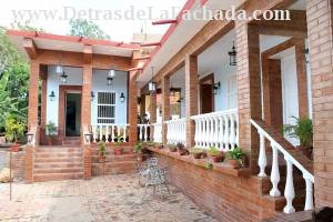 Calle Colón # 367 entre calle Alameda y calle Guásima.