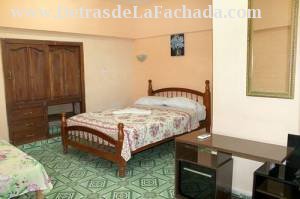 Calle Jesús María # 416 entre calle Boca y callejón del Olvido.