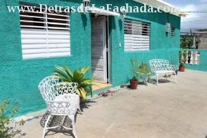 Calle B # 5-A entre Línea y 2da. Reparto La Purísima.