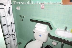 Calle Gutiérrez # 389 entre Colón y San Procopio.