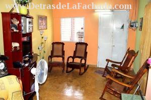 Calle Desengaño # 125 entre callejón del Aguacate y Reforma.