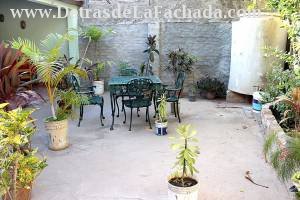 Callejón del Aguacate # 116 entre calle Santo Domingo y calle Angustia.