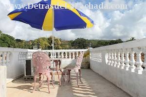 Calle Chanzoneta # 123 entre calle Vigia y calle Carret.