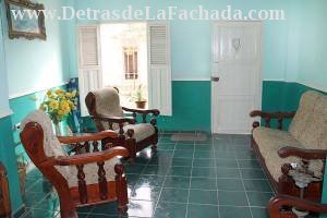 Calle Santa Ana # 462 entre San Procopio y calle Luz.