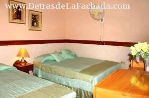 Calle Rosario # 135 entre calle Frank País y calle Cruz Verde.