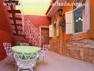 Calle Lirio Blanco # 171 entre calle Frank Hidalgo Gato y Manuel Fajardo.