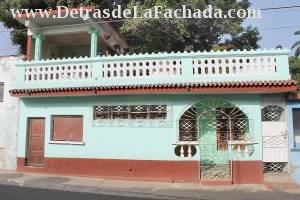 Calle Reforma 353 entre calle Rosario y calle Desengaño.