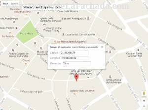 Calle Media Luna # 51 A entre calle Alameda y calle Guásima.