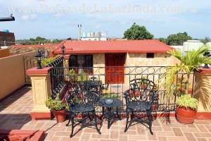 Calle Gutiérrez # 556 entre calle Desengaño y calle Boca.