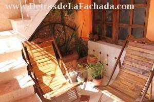 Anastacio Cardenas 356 e/c Simón Bolivar y Francisco J. Zerquera.