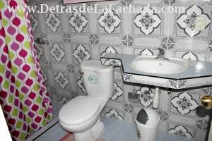 Callejón de las Angarillas # 72 (altos) e/c Aguacate y Reforma.