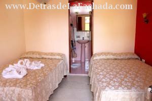 Calle Gutiérrez # 556 entre calle Desengaño y calle Boca.