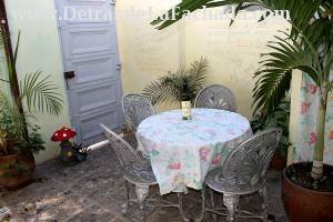 Calle Guaurabo # 80 entre calle Cruz Verde y callejón del Aguacate.