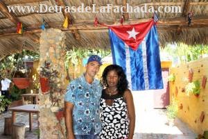 Calle Jovellanos # 167 esquina calle Perla.  Casilda.