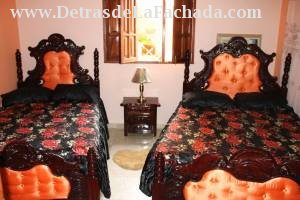 Calle Buen Retiro # 75 e/c calle Luz y San Procopio.