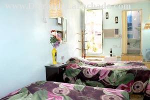 Calle Lirio Blanco # 372 entre calle Paz y calle Colón.