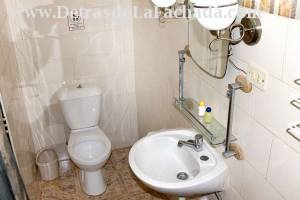 Calle B # 10-A entre Línea y Primera. Reparto La Purísima.