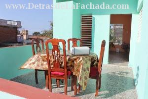 Calle Guásima # 16 entre calle América y calle Antonio Duménico.