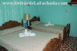 José Martí 26 e/c Manuel Fajardo y Eliopez Paz.