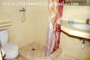 Calle Real del Jigüe # 91-A entre calle Guaurabo y calle San José.