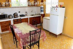 Calle Chanzoneta # 271 entre San Procopio y Luz