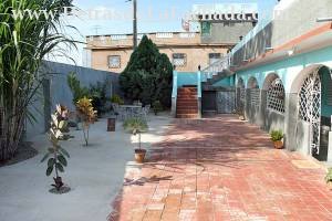 Calle Buen Retiro # 283 entre calle América y Constancia.  Trinidad. Sancti Spiritus. Cuba.